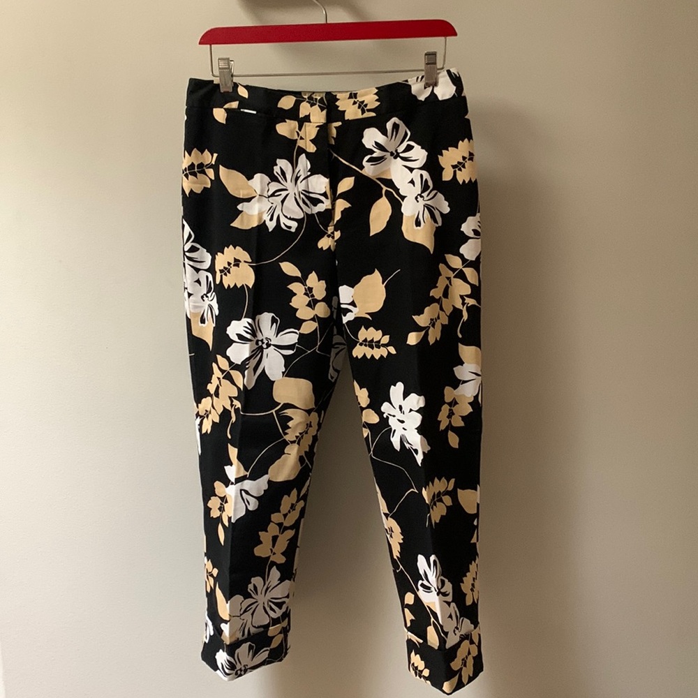 Rafaella women’s cotton spandex capris